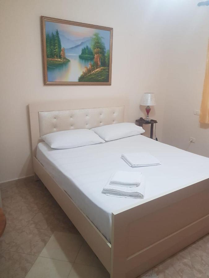Pazari_Ri_Studio Apartment Tiranë Luaran gambar