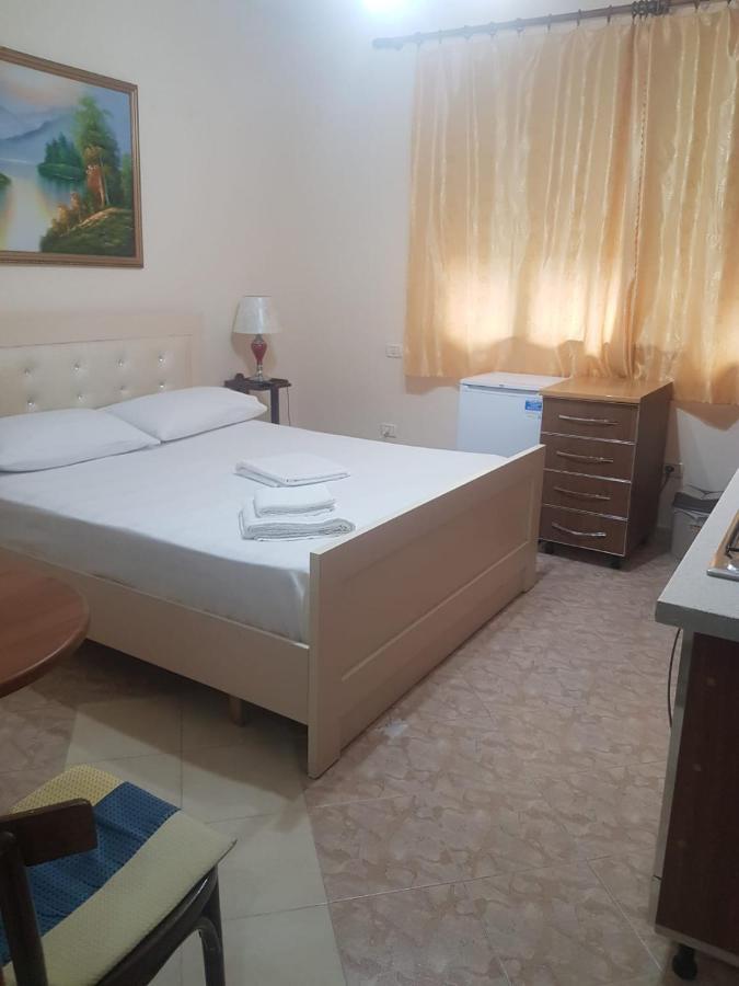 Pazari_Ri_Studio Apartment Tiranë Luaran gambar
